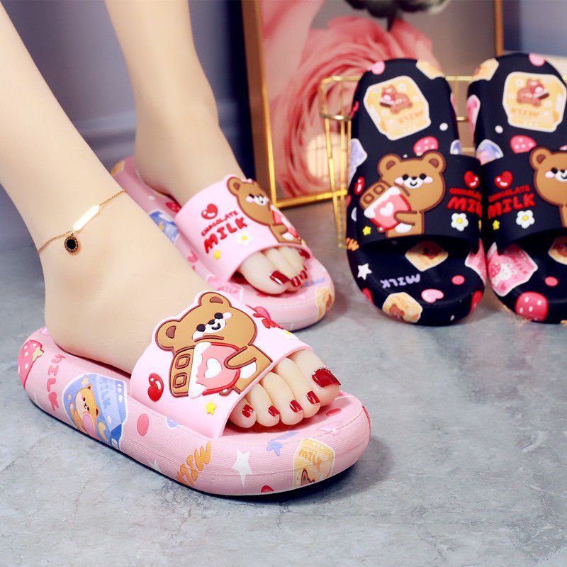 Available In Accra(Flat Vacation Bear Casual Eva 2022 Woman Shoes Slippers) QTY 8 Price 45