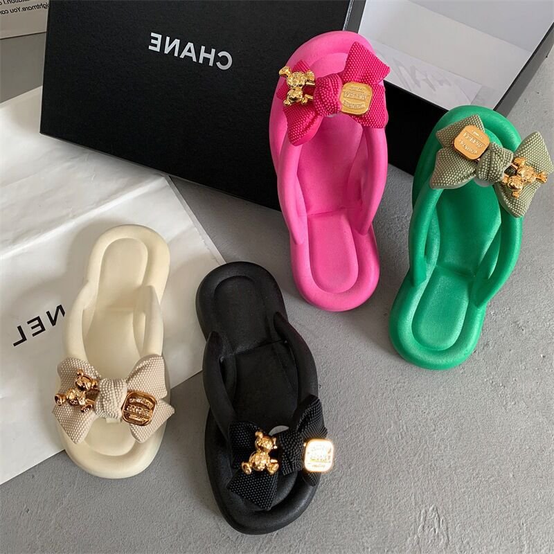 Thick-Soled Flip-Flop Slippers for Women