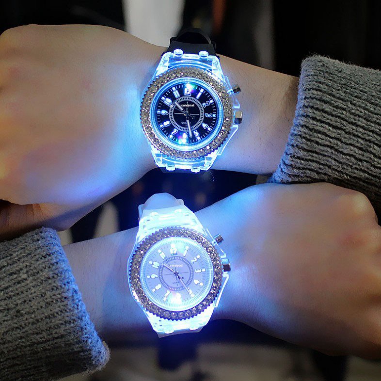 Popular Led Light Silicone Strap Round Dial Watch